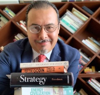 Roberto Villaseñor